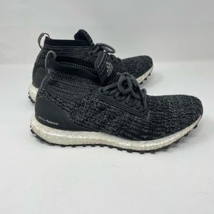 Adidas UltraBoost All Terrain Mid Oreo S82036 Men's Size 7 .5.